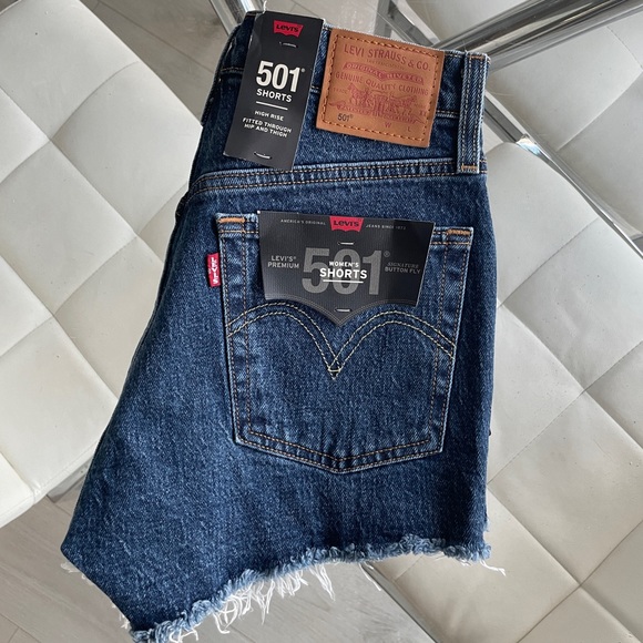 Levi’s 501 shorts - Picture 1 of 3